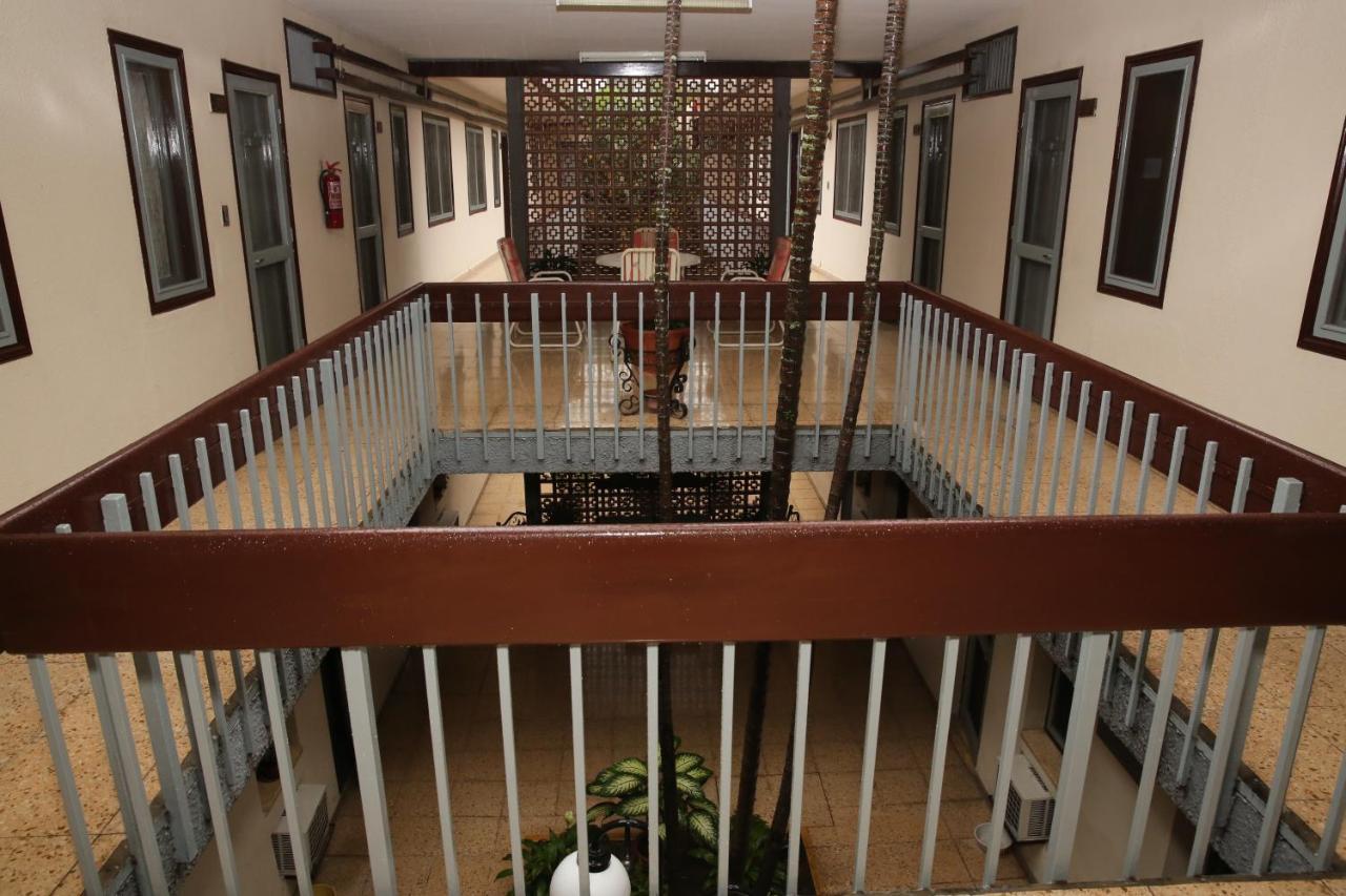 Hotel Bolivia ซานตาครูซเดอลาเซียร์รา ภายนอก รูปภาพ