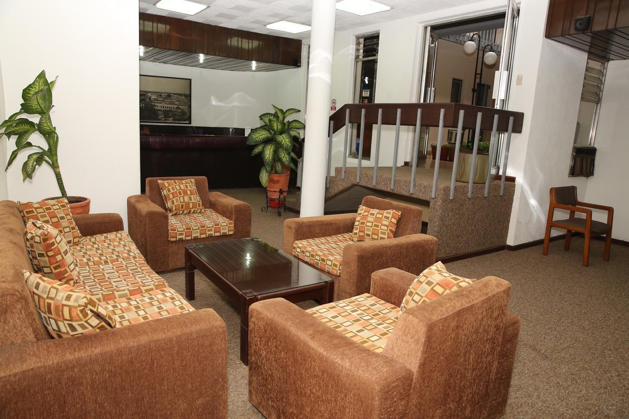 Hotel Bolivia ซานตาครูซเดอลาเซียร์รา ภายนอก รูปภาพ