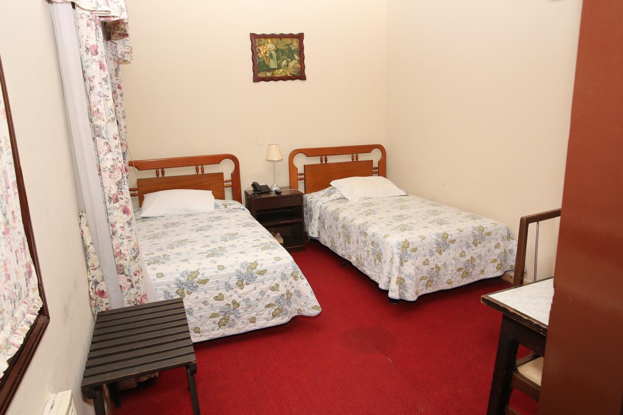 Hotel Bolivia ซานตาครูซเดอลาเซียร์รา ภายนอก รูปภาพ