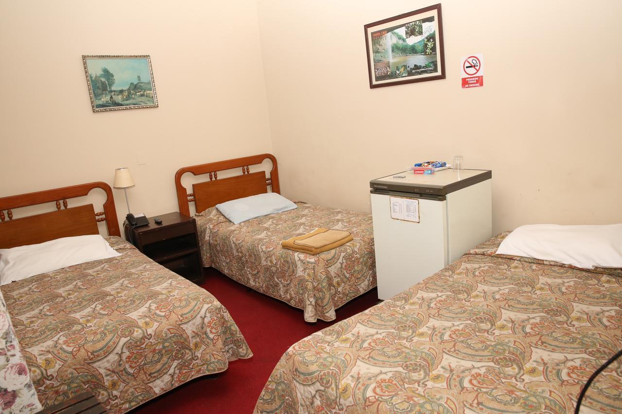 Hotel Bolivia ซานตาครูซเดอลาเซียร์รา ภายนอก รูปภาพ