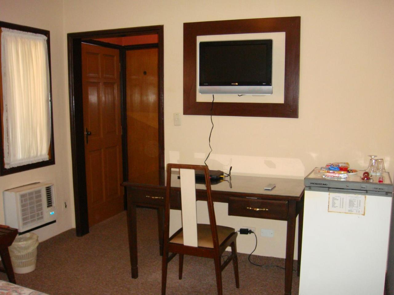 Hotel Bolivia ซานตาครูซเดอลาเซียร์รา ภายนอก รูปภาพ